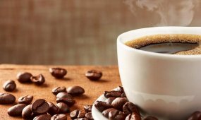 Nhà khoa học harvard có hơn 20 năm nghiên cứu giải thích tại sao cà phê là thức uống ấn tượng